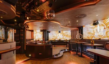 Krone, K.Club, Image 3
