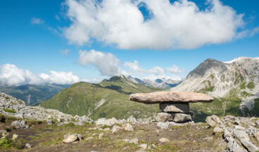 The Green Ring, Image 5