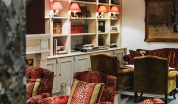 Bar & Lounge at the Hotel Arlberg, Image 4