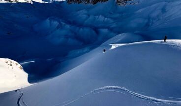 High Zuers Ski Guides, Image 2