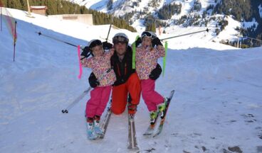 Ski School Exclusive, Image 3