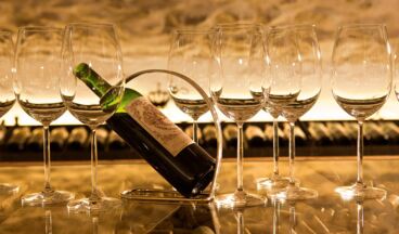 Krone, Hotel Bar, Image 3