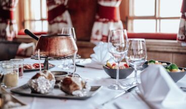 Fire, Fondue & Tobogganing – an Evening Like in the Good Old Days