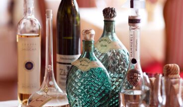 Krone, Hotel Bar, Image 4