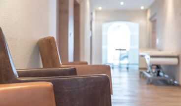 Ambulanz Dr. Rhomberg, Bild 8