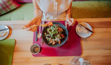 Goldener Berg, Dirndlstüberl, Bild 5