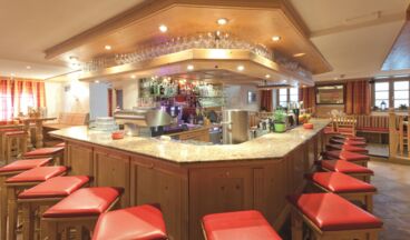 Tannbergerhof, Tannberg Bar und Stube, Bild 2