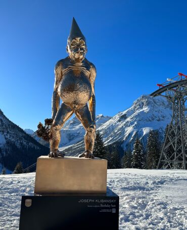 Birthday Suit von Joseph Klibansky in Oberlech