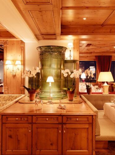 isDecorativeImage ? '' : image.title