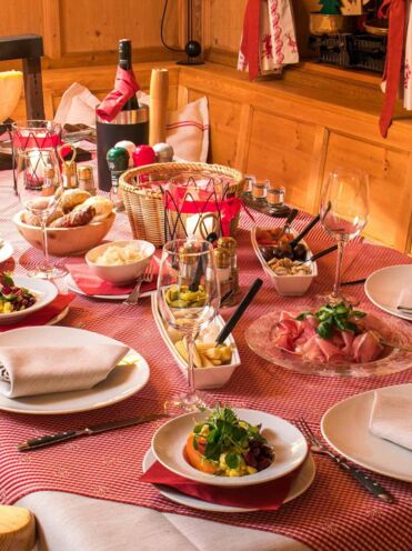 isDecorativeImage ? '' : image.title