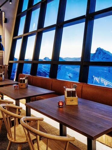 isDecorativeImage ? '' : image.title