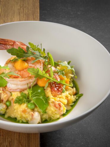 isDecorativeImage ? '' : image.title