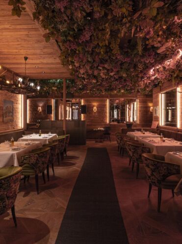 G`spusi Restaurant.