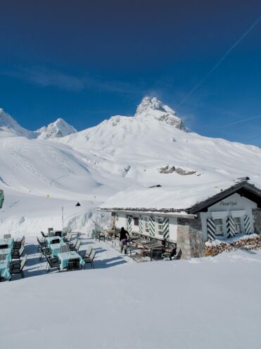 isDecorativeImage ? '' : image.title