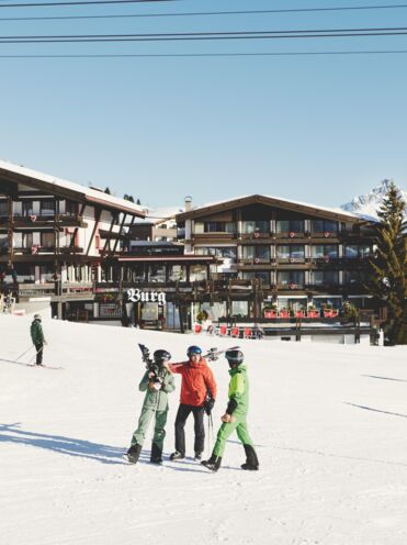 isDecorativeImage ? '' : image.title