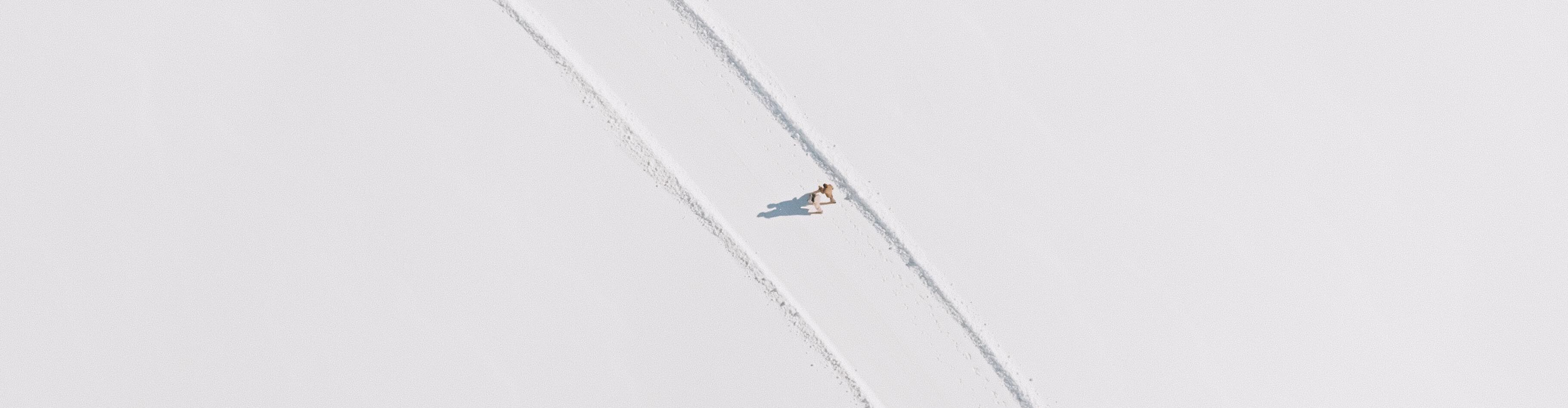 Blick auf den Winterwanderweg am Rüfikopf aus der Vogelperspektive