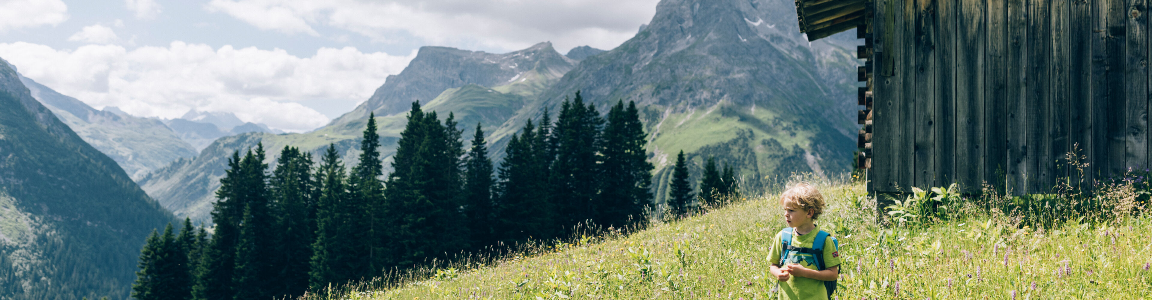 Spielend wandern Weg Lech_Lech Zürs ©Daniel Zangerl (111)