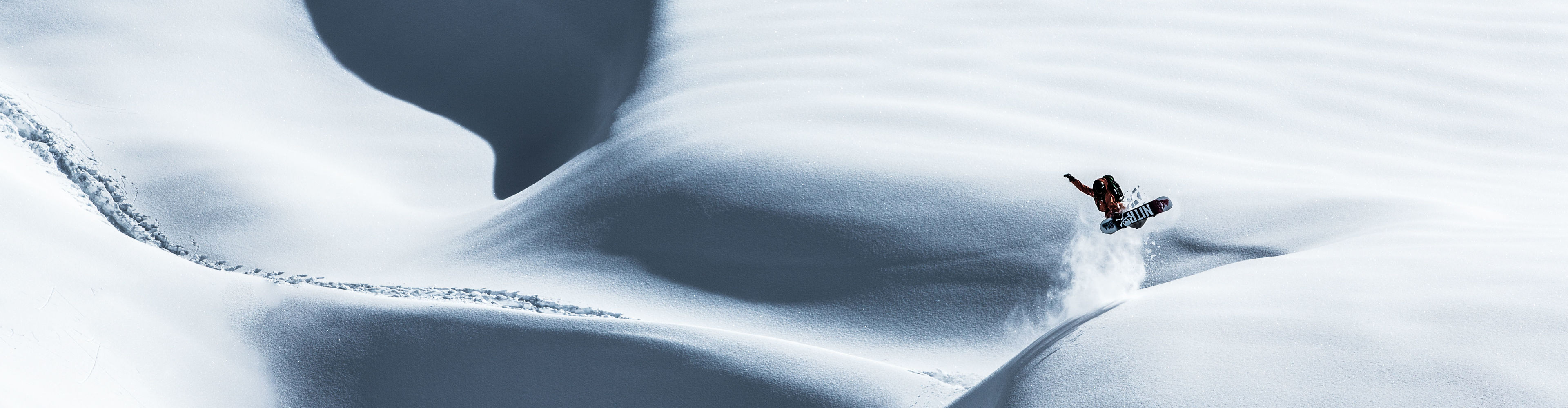 snowboarden-vorarlberg-tiefschnee