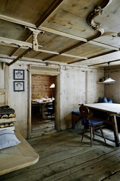 kloesterle_stube_richtung_nebenkammer_lores kloesterle_stube_richtung_nebenkammer_lores