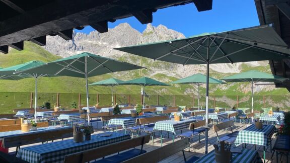 Seekopf Terrasse Sommer