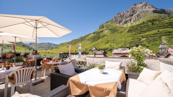 Sonnenterrasse hotel enzian sommer Sonnenterrasse hotel enzian sommer