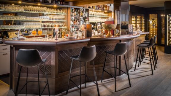 Bergkristall Bar (c) Simon Bernlieger