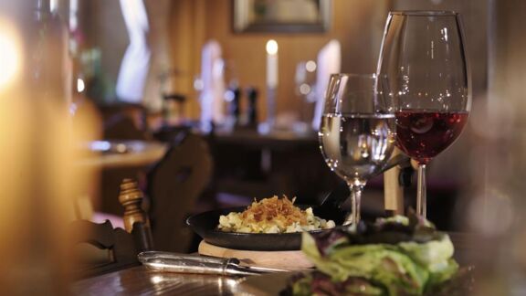 Stube+KÃ¤sspÃ¤tzle-14