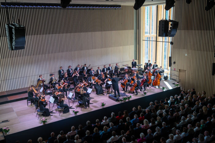 Orchester auf der Bühne in den Lechwelten beim Lech Classic Festival