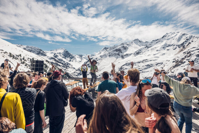 konzert-arlberg-schnee-sonne-tirol-vorarlberg-Shantel