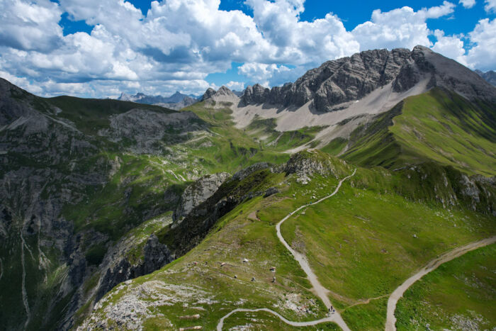 Berglandschaft in Richtung OchsengÃ¼mple und Rauhkopfscharte