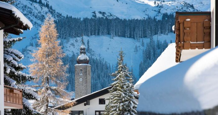 nidus_chalet_lech_kirchturm_dorf_DSC_3630_panorama