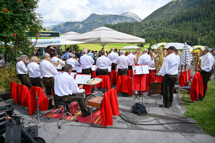 baerig-boehmisch-musik-zuger-dorffest