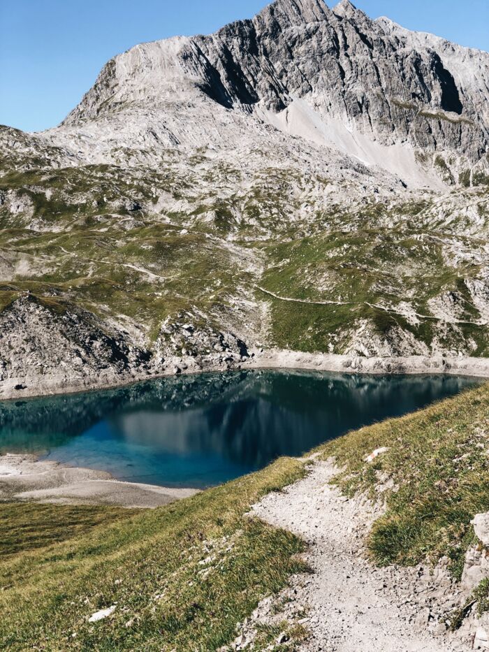 butzensee-sommer-braunarlspitze-lech-zuers-vorarlberg