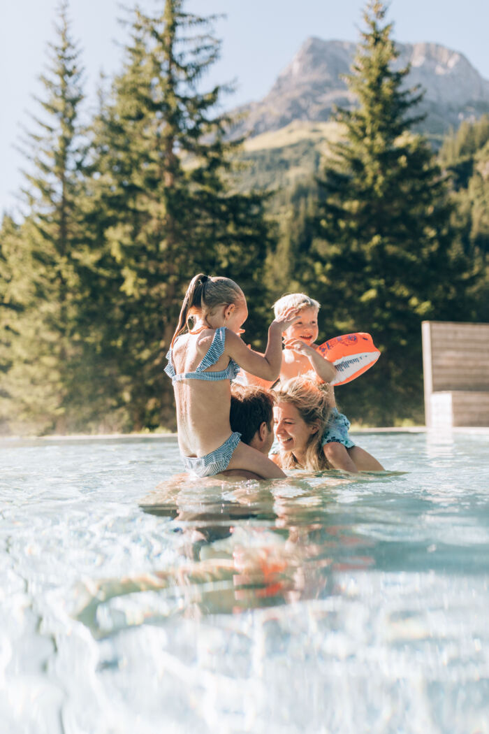 Walschwimmbad_LZTG_by_Daniel_Zangerl_WEB_36