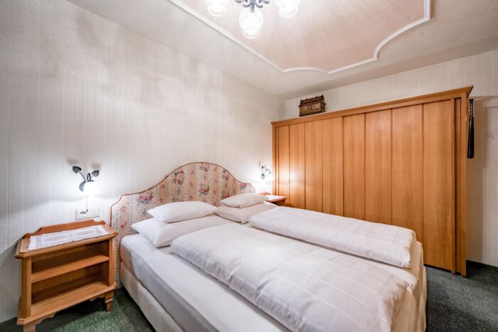 Zimmer 6 "Doppelzimmer Superior"