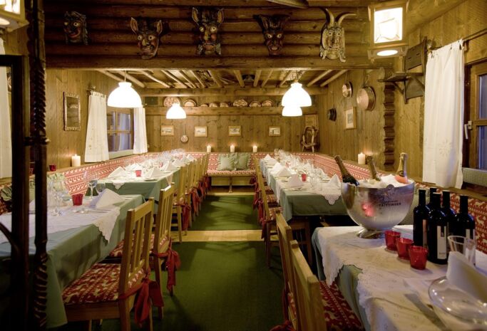 Creperie SchÃ¼na Hotel Sonnenburg