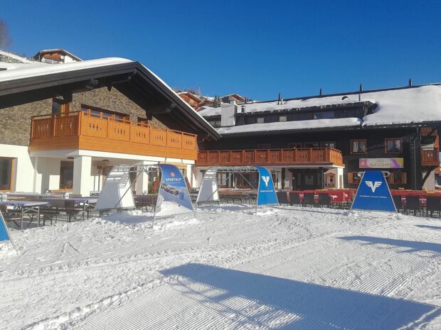 Restaurant u. Selbstbedienungsrestaurant Terrasse