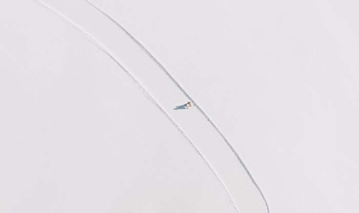 Blick auf den Winterwanderweg am Rüfikopf aus der Vogelperspektive