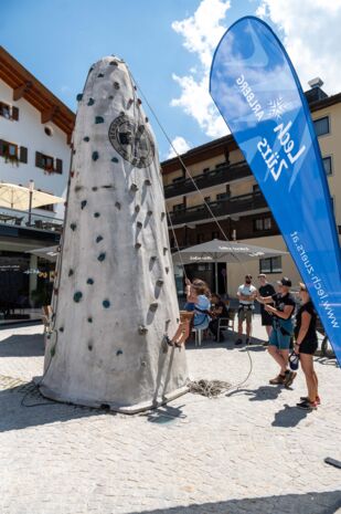 Kletterturm Arlberg Alpin Lecher Dorffest