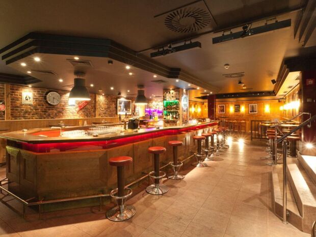 Hauseigenes Irish Pub