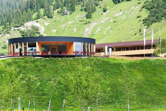 01-rotewand-Holzeisenbutter_03