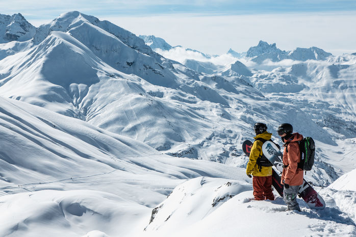 snowboarden-vorarlberg-tiefschnee