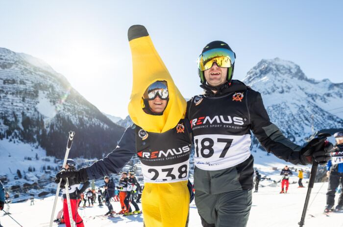 Zwei Teilnehmer von der WeiÃe Ring das Rennen