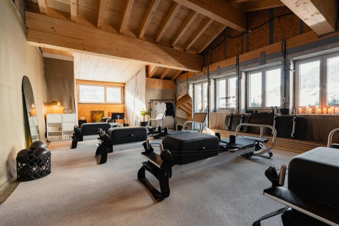 Reformer Pilates GerÃ¤te im Raum