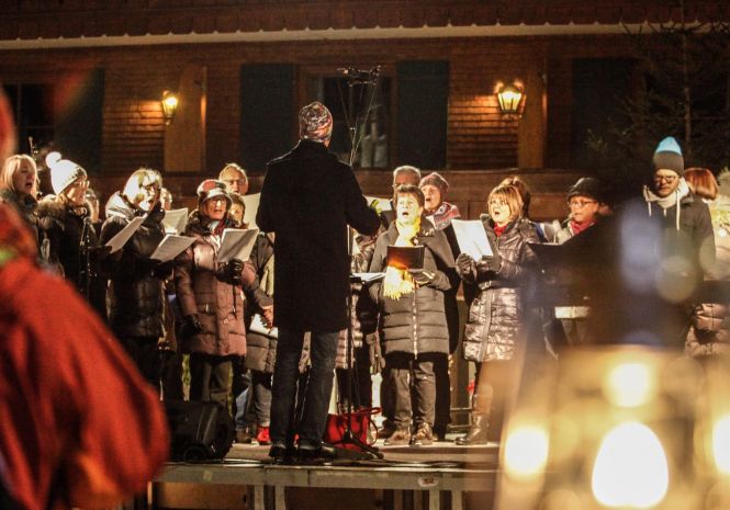 Adventsingen (c) Kirstin TÃ¶dtling - Lech ZÃ¼rs To