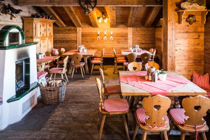 Kriegeralpe Gaststube
