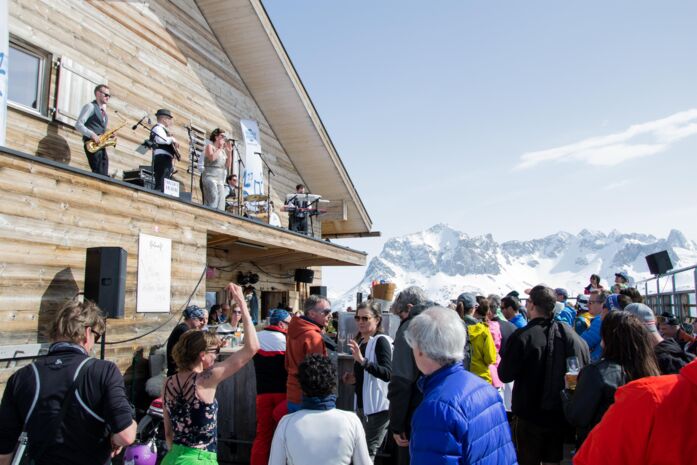 TanzcafÃ© Arlberg (c) Bernadette Otter - Lech ZÃ¼rs